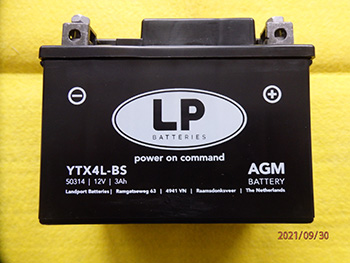 Kymco akkumulátor cx (minden modell) ytx4l-bs motor alkatrész