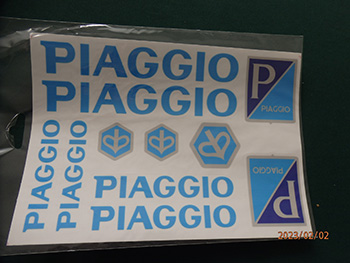 Piaggio UniverzÁlis Matrica készlet piaggio kék