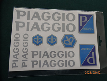 Piaggio UniverzÁlis Matrica készlet piaggio ezüst