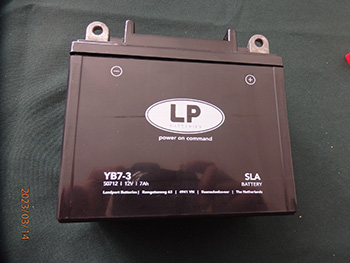Yamaha akkumulátor majesty 125,150,180 ,yb7-3 gyárilag zárt motor alkatrész