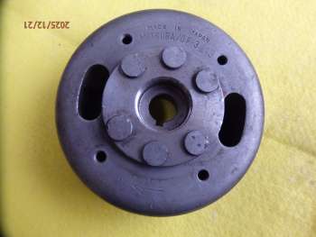 Honda Mitsuba Lendkerék mágnes  gf-3 213 bontott