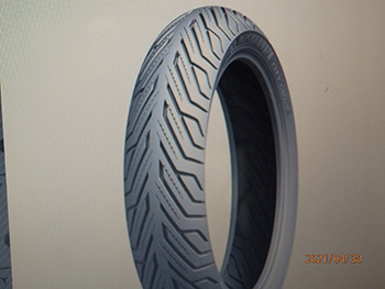 Suzuki burgman robogo gumi kőpeny hátso 150/70-13 burgman michelin city grip 2 motor alkatrész